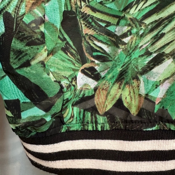 Juicy Couture Jungle Green Lush Tropical Bomber Zip Jacket Size Medium M - Picture 8 of 13